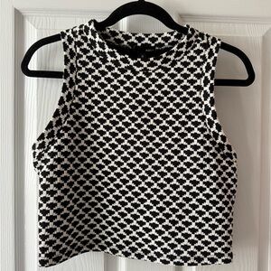 Aqua Women’s Multi Crop-Top
Size: Large